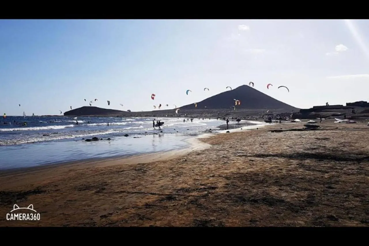 نزل سان إيسيذروفي Surf House La Machacona